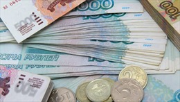 Nga chính thức thả nổi đồng ruble